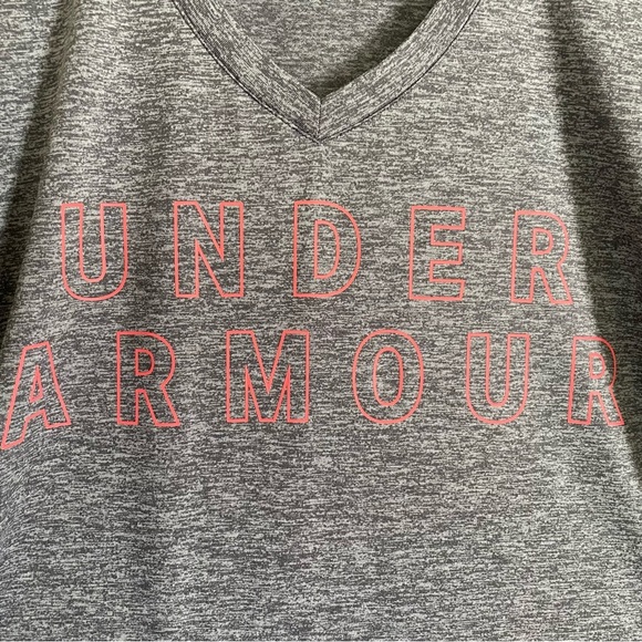 Under Armour Gray & Orange V-Neck Short Sleeve T-Shirt Size M - Picture 4 of 8